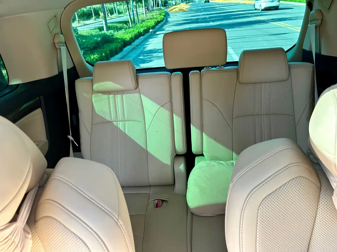 Toyota Vellfire 2021 2020 Twin Engine 2.5L HV Premium Edition
