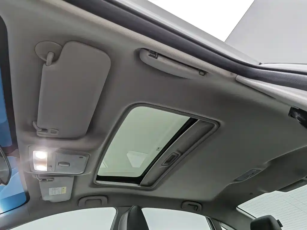 Фото 14 - Buick Excelle
