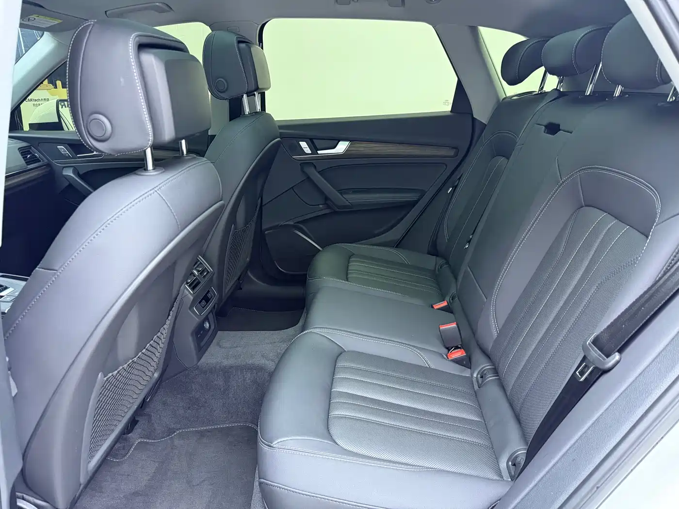 Audi Q5L 2023 40T Luxury Elegance фото 14