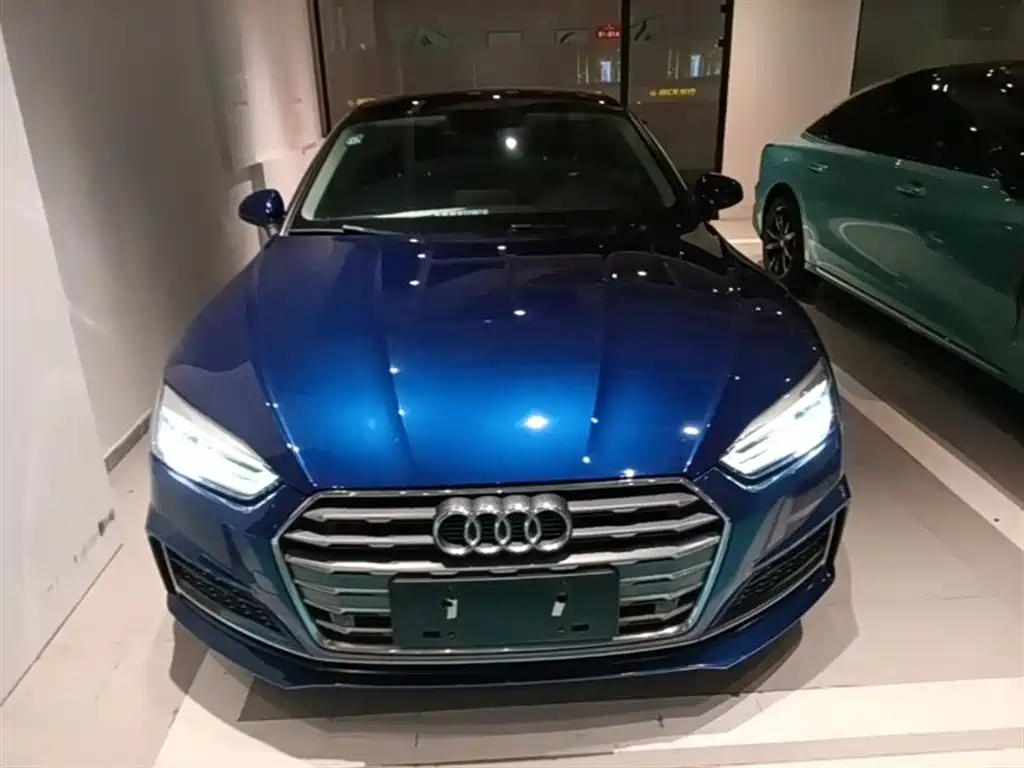 Audi A5 (Import) 2017 Sportback 40 TFSI Fashion фото 3