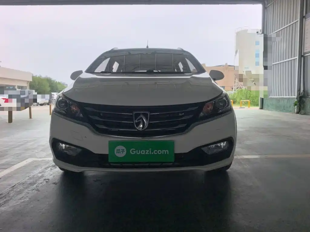 2019 Baojun 310W