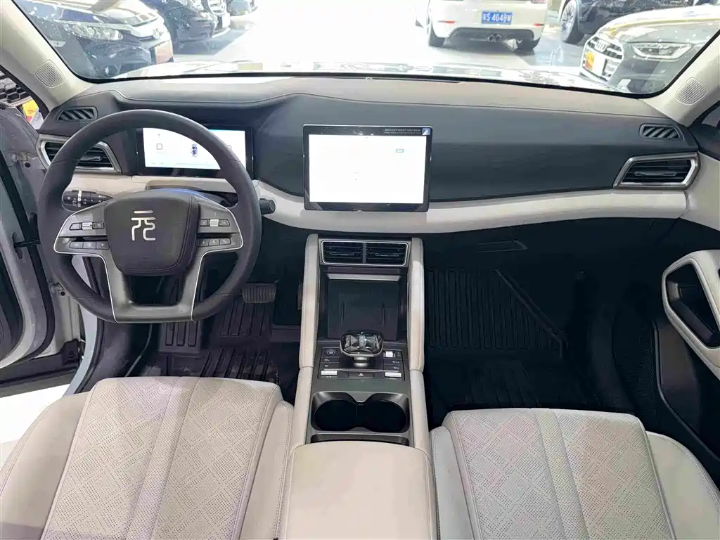 BYD Yuan UP 2025 2024 401KM Vitality Edition