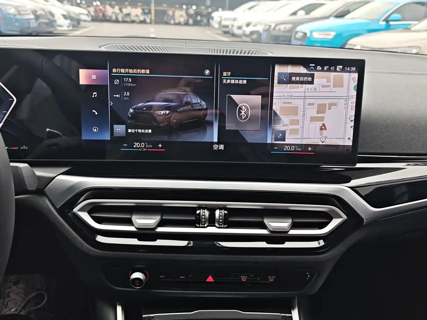 BMW 3 Series 2023 325Li M Sport Black Night Package фото 8