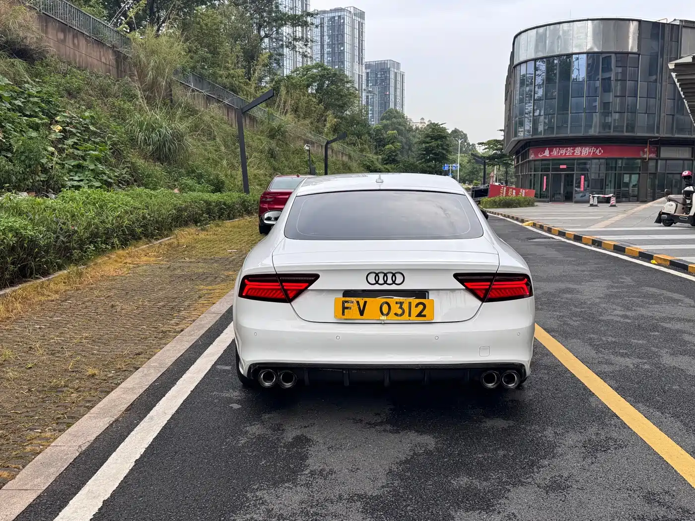 Audi A7 2012 2012 3.0TFSI quattro Luxury Model