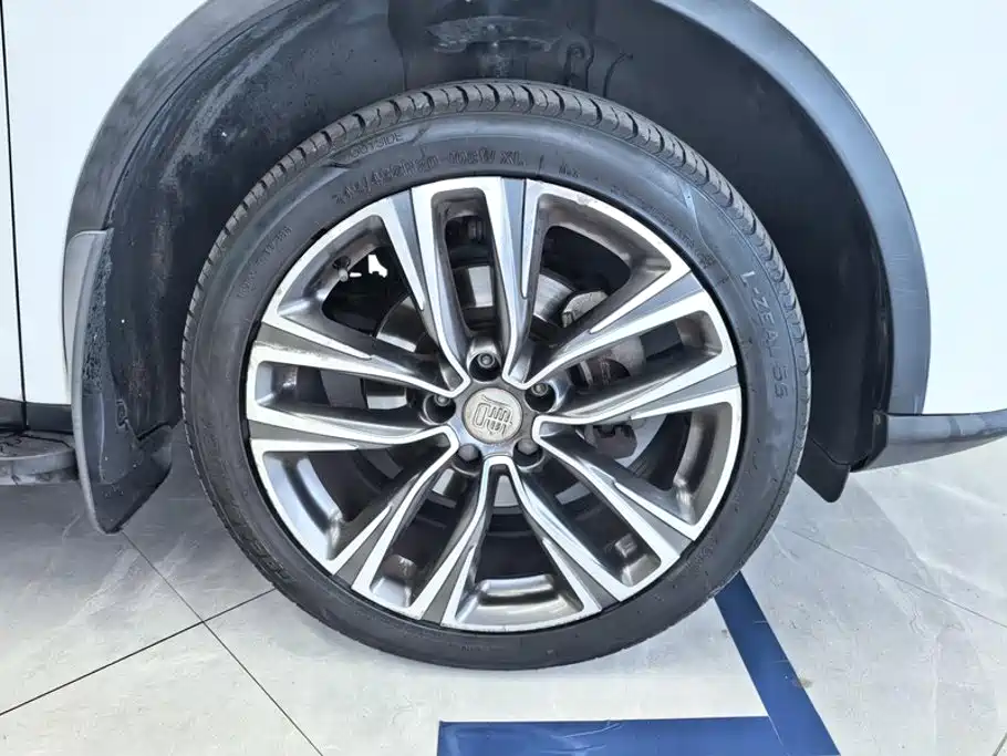 BYD Tang 2018 2018 2.0T Automatic Smart Connection Noble Edition 7-Seater China V