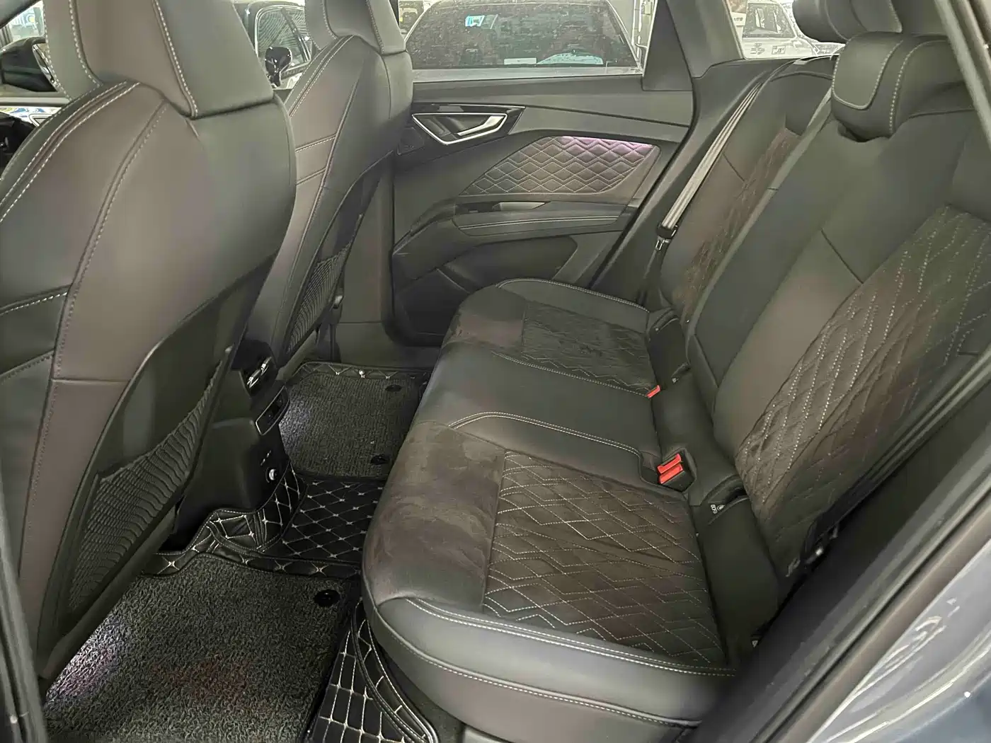 Audi Q4 e-tron 2023 2023 50 e-tron quattro Creation Enjoyment Edition