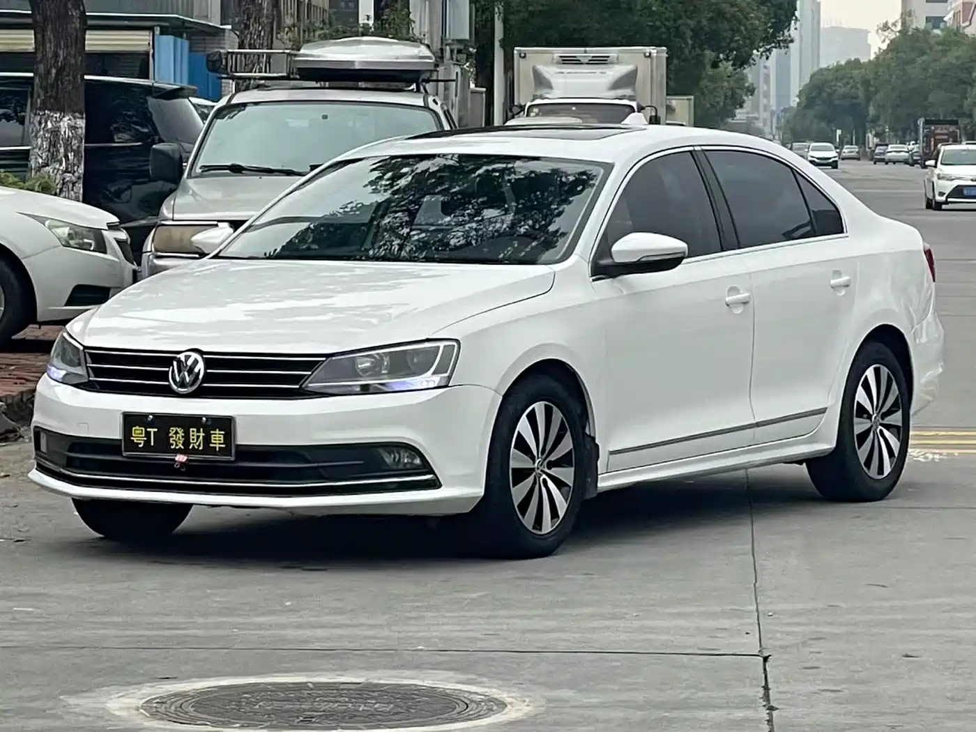 Volkswagen Sagitar 2017 1.6L Automatic Comfort