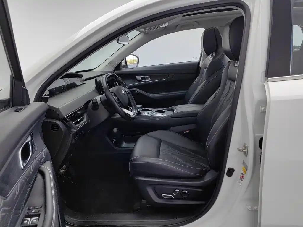Changan UNI-K 2023 2024 2.0T FWD Global Edition