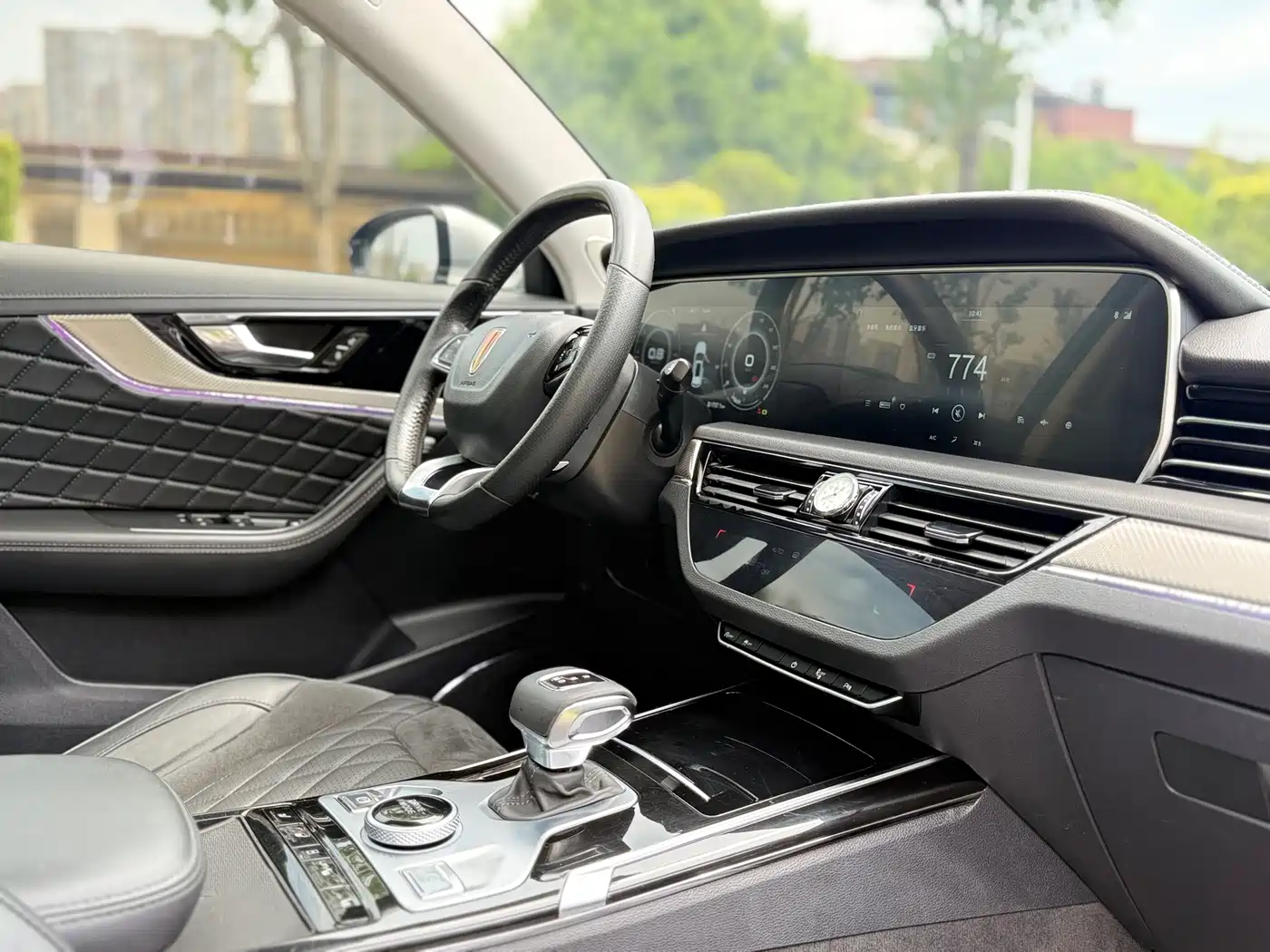 Hongqi HS5 2019 2.0T Smart Connect Enjoy Edition фото 8