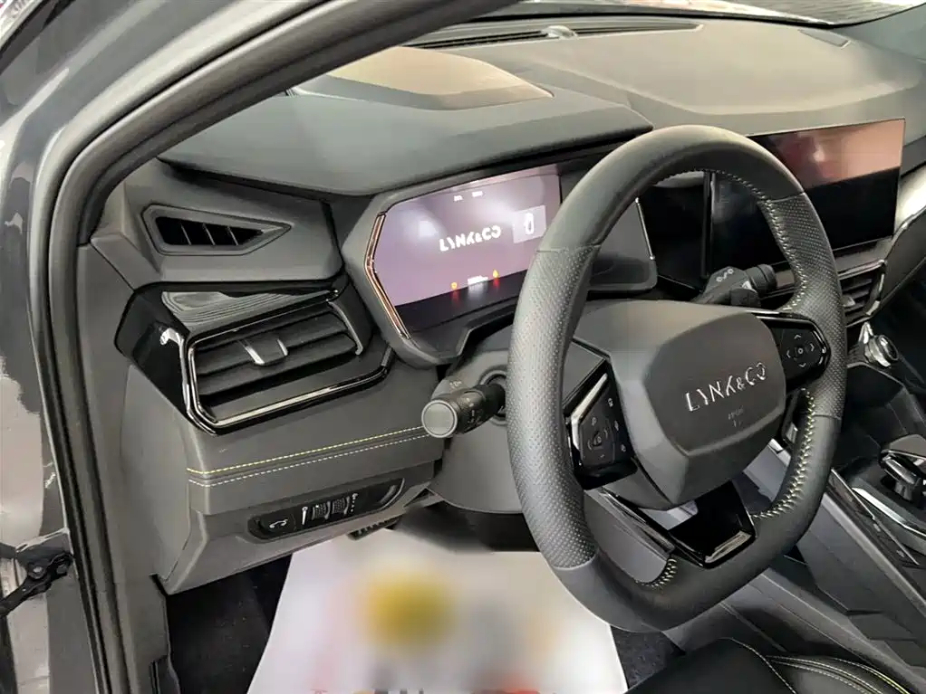Lynk & Co 06 2023 Remix 1.5T Power Halo фото 21