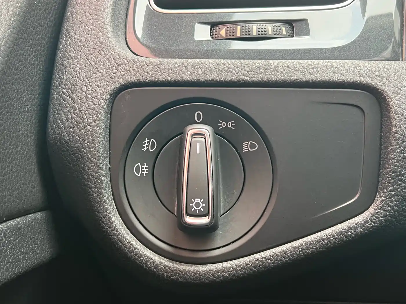 Volkswagen Golf 2020 280TSI DSG Comfort фото 15