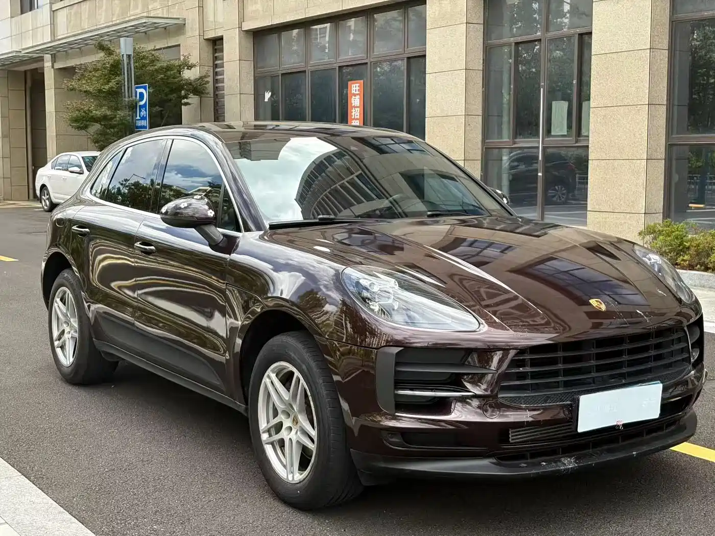 Porsche Macan 2020 Macan 2.0T фото 3