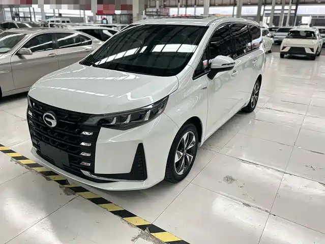 GAC Trumpchi Trumpchi M6 2022