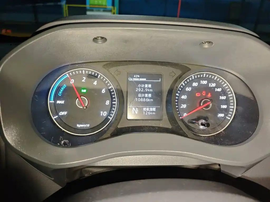 Wuling Motors Wuling Yangguang 2025 2024 300KM Comfort Bus Version 75kW