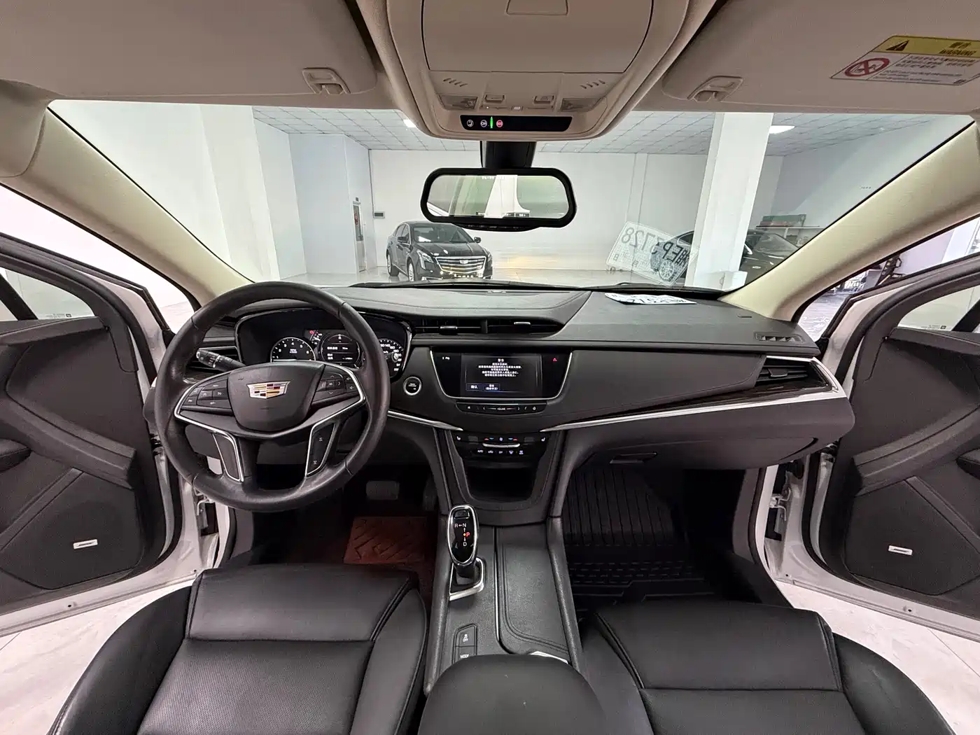 Cadillac XT5 2018 25T Luxury фото 12