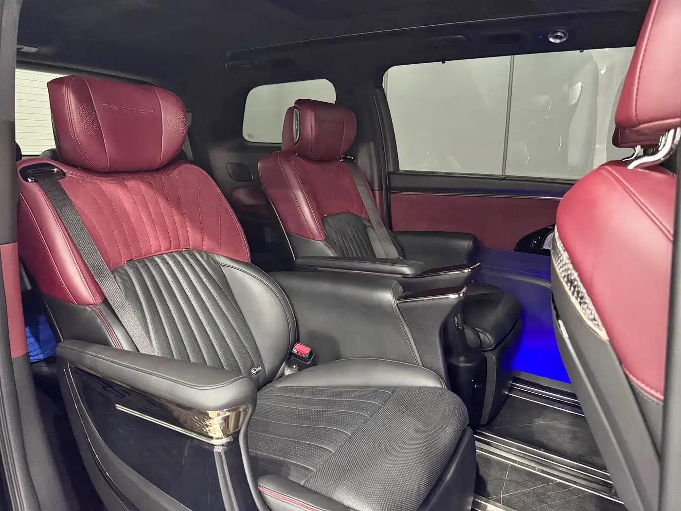 GAC Trumpchi Trumpchi M8 2023 Model Master Series Hybrid Royal Edition фото 11