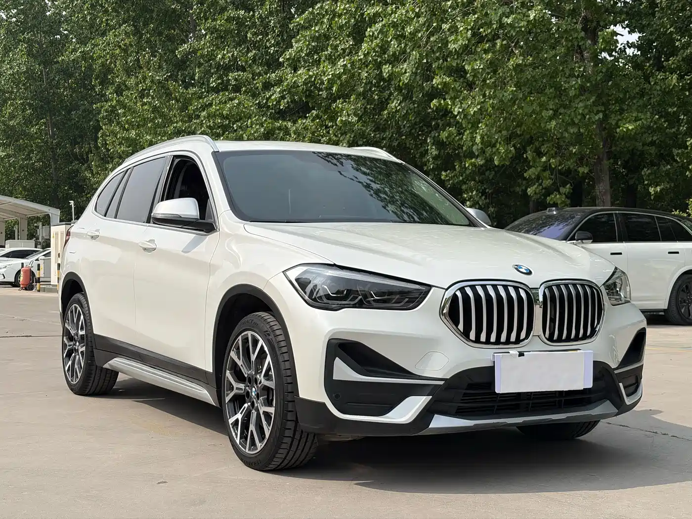 BMW X1 2022 xDrive25Li Premium фото 3