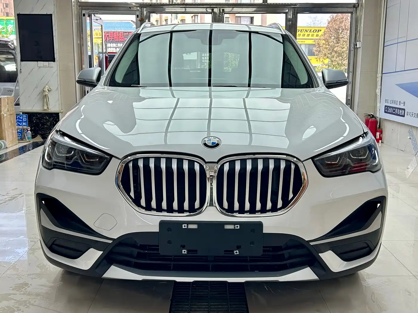 BMW X1 2022 sDrive20Li Fashion фото 2