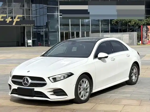 MERCEDES-BENZ A CLASS
