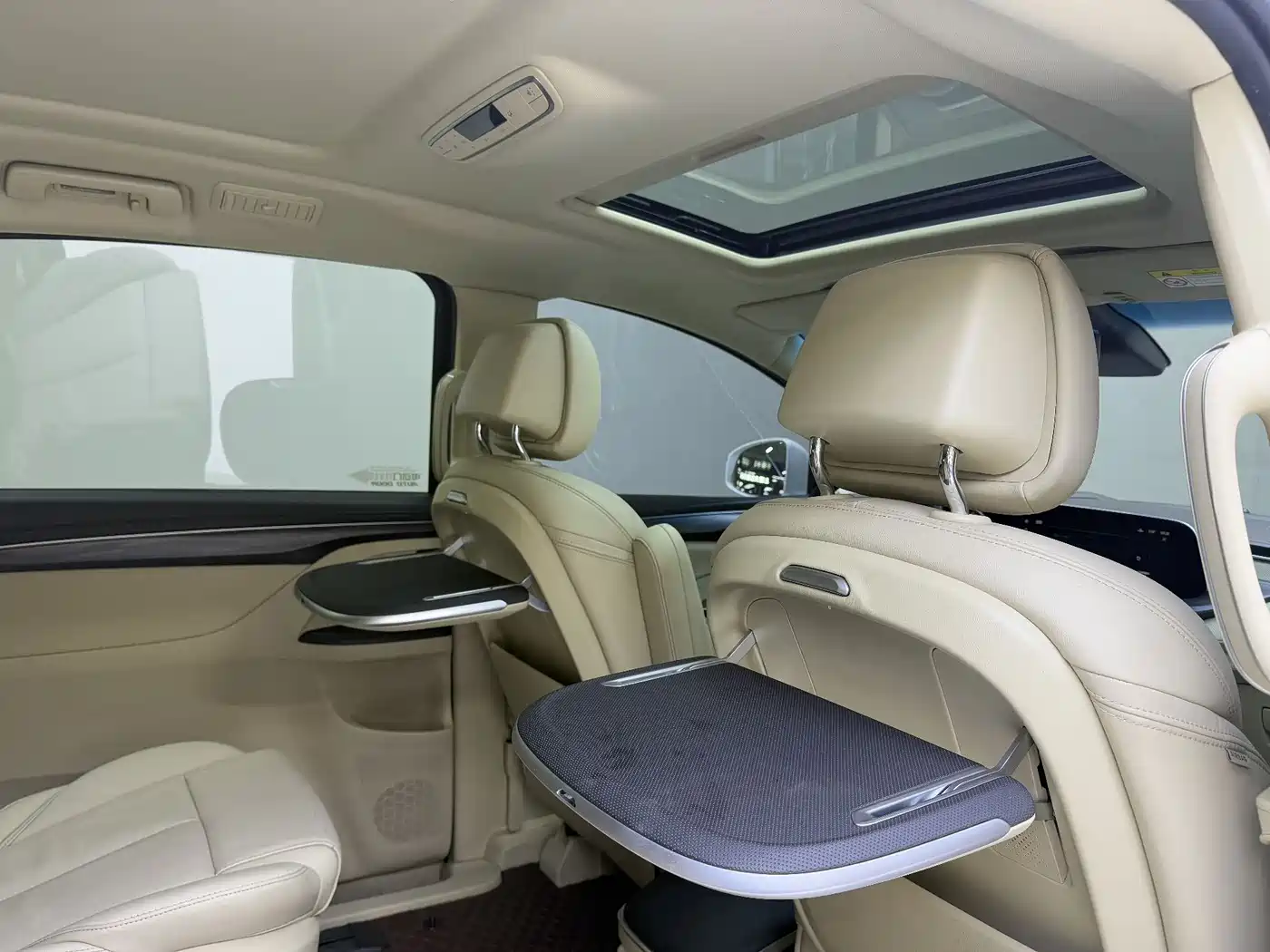 Buick GL8 2022 ES Landmark 653T Premium фото 10