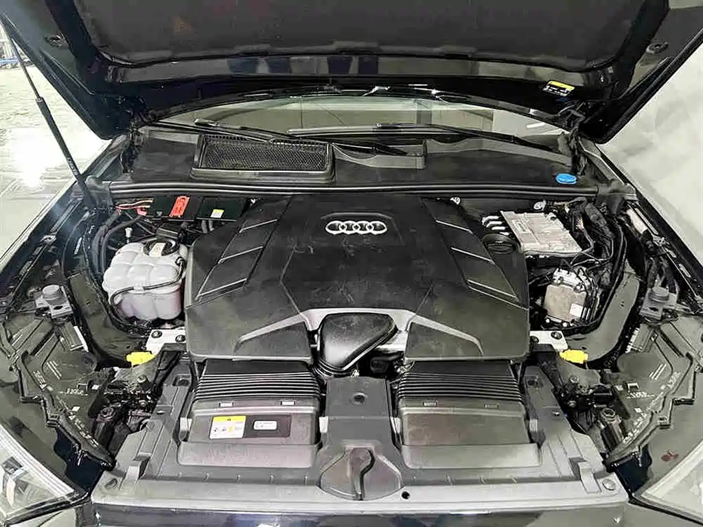 Audi Q7 2021 55 TFSI quattro S line Sport фото 9
