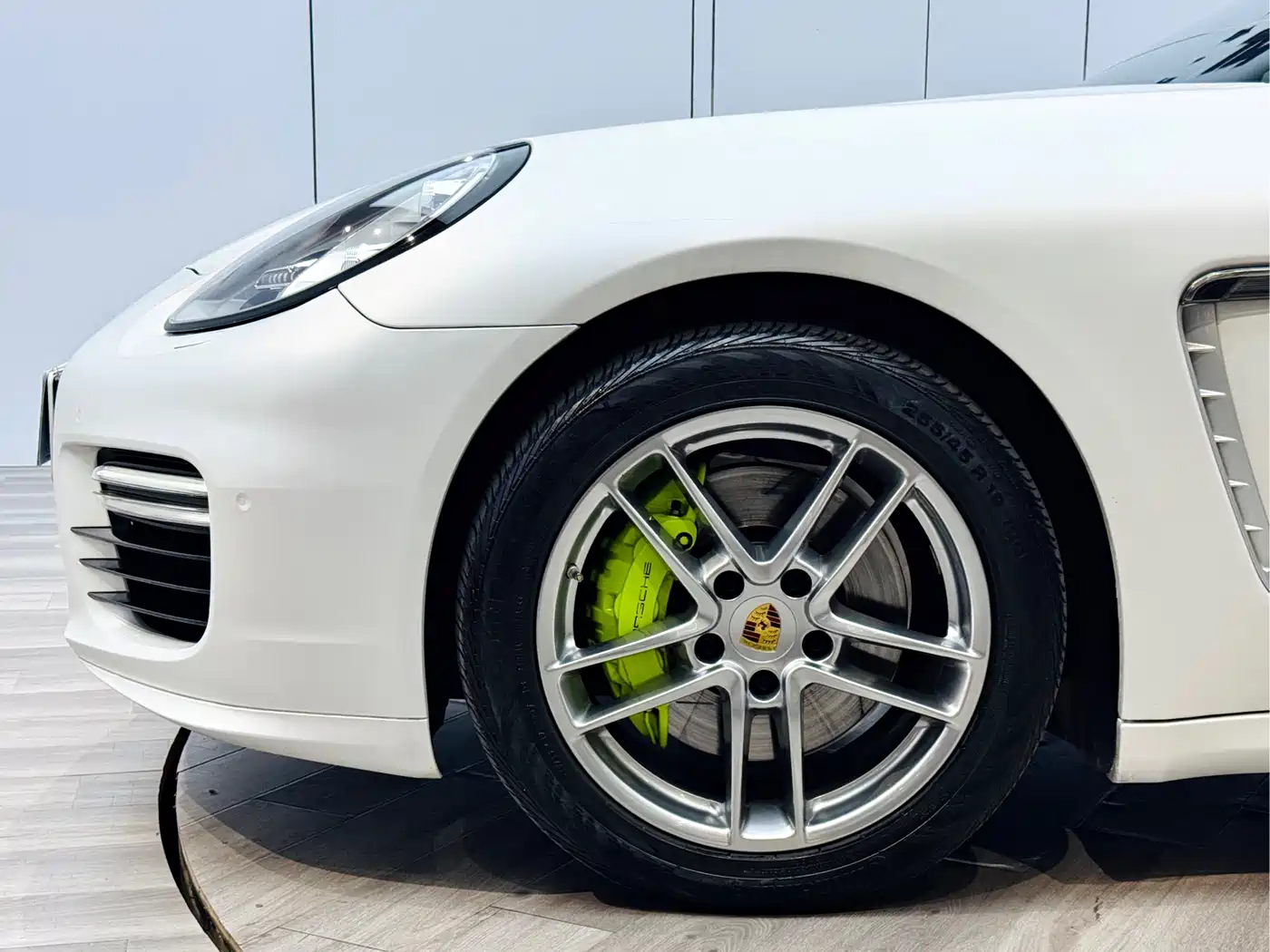 Porsche Panamera 2014 Panamera S Executive 3.0T фото 28