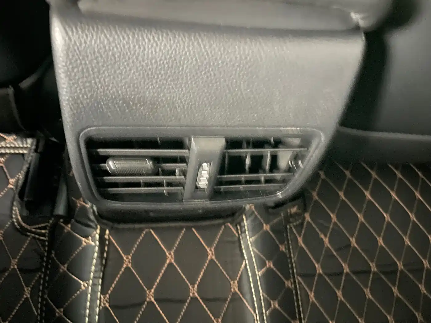 Toyota Levin 2022 TNGA 1.5L CVT Progressive Edition фото 13