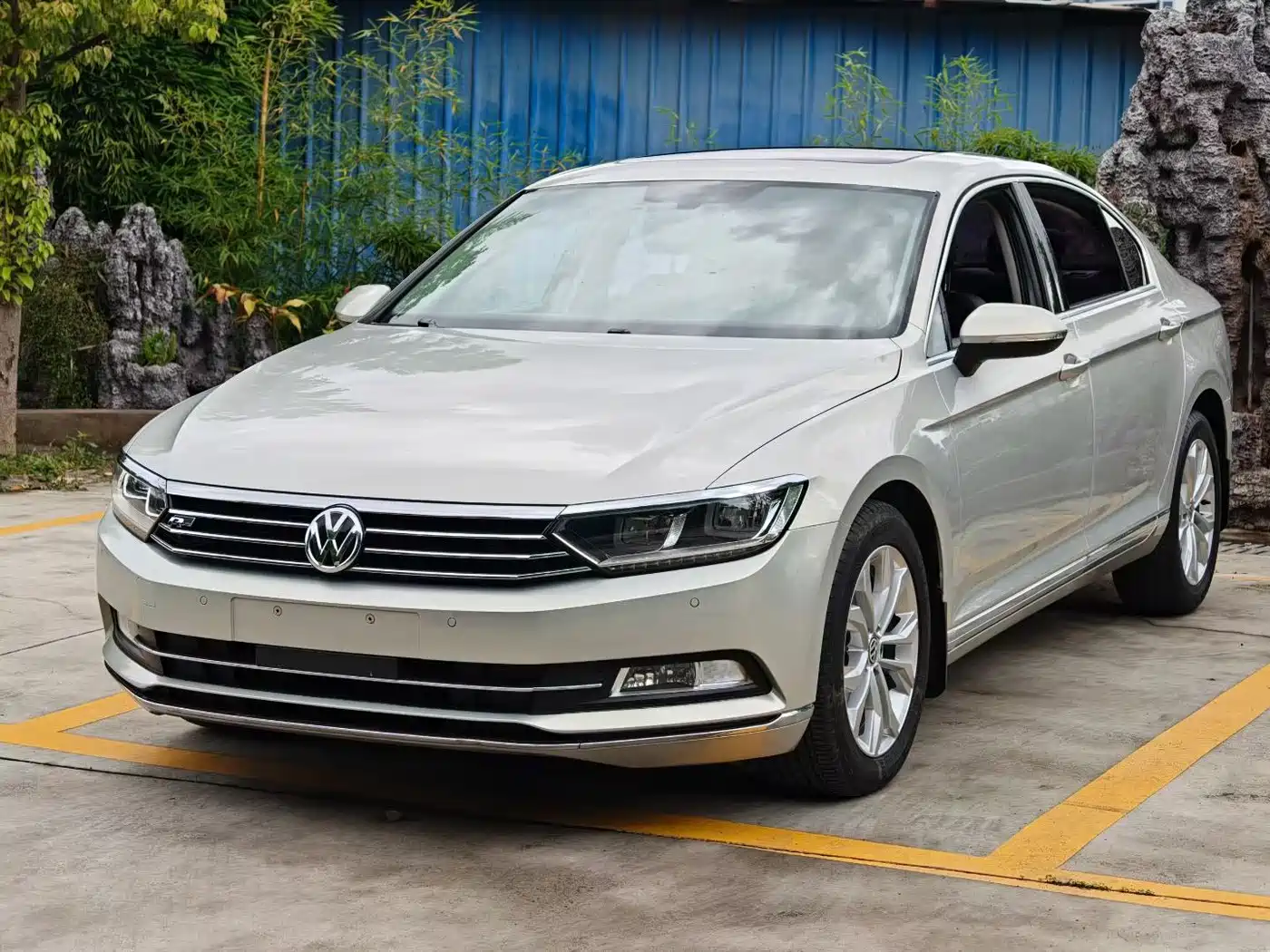 Volkswagen Magotan 2018 Facelift 330TSI DSG Luxury