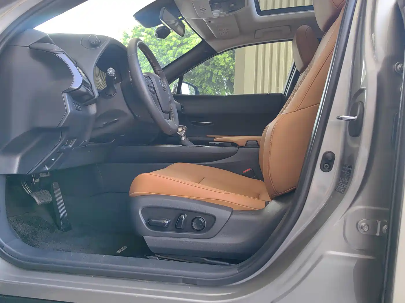 Lexus UX 2020 2020 260h Explore Fun Edition