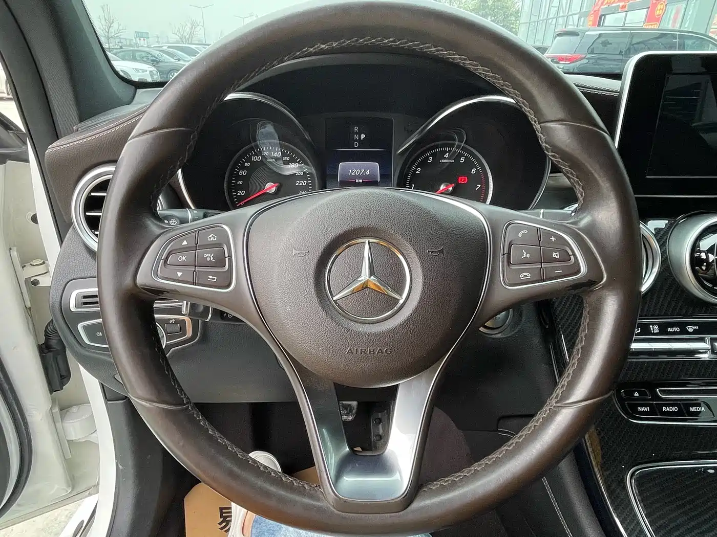Mercedes-Benz GLC 2017 GLC 200 4MATIC фото 8