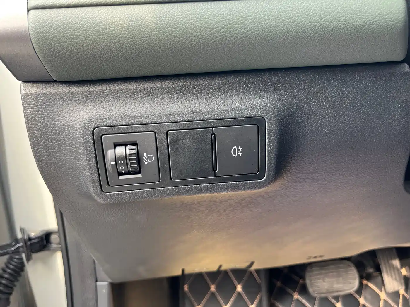 BAOJUN YUE ALSO PLUS