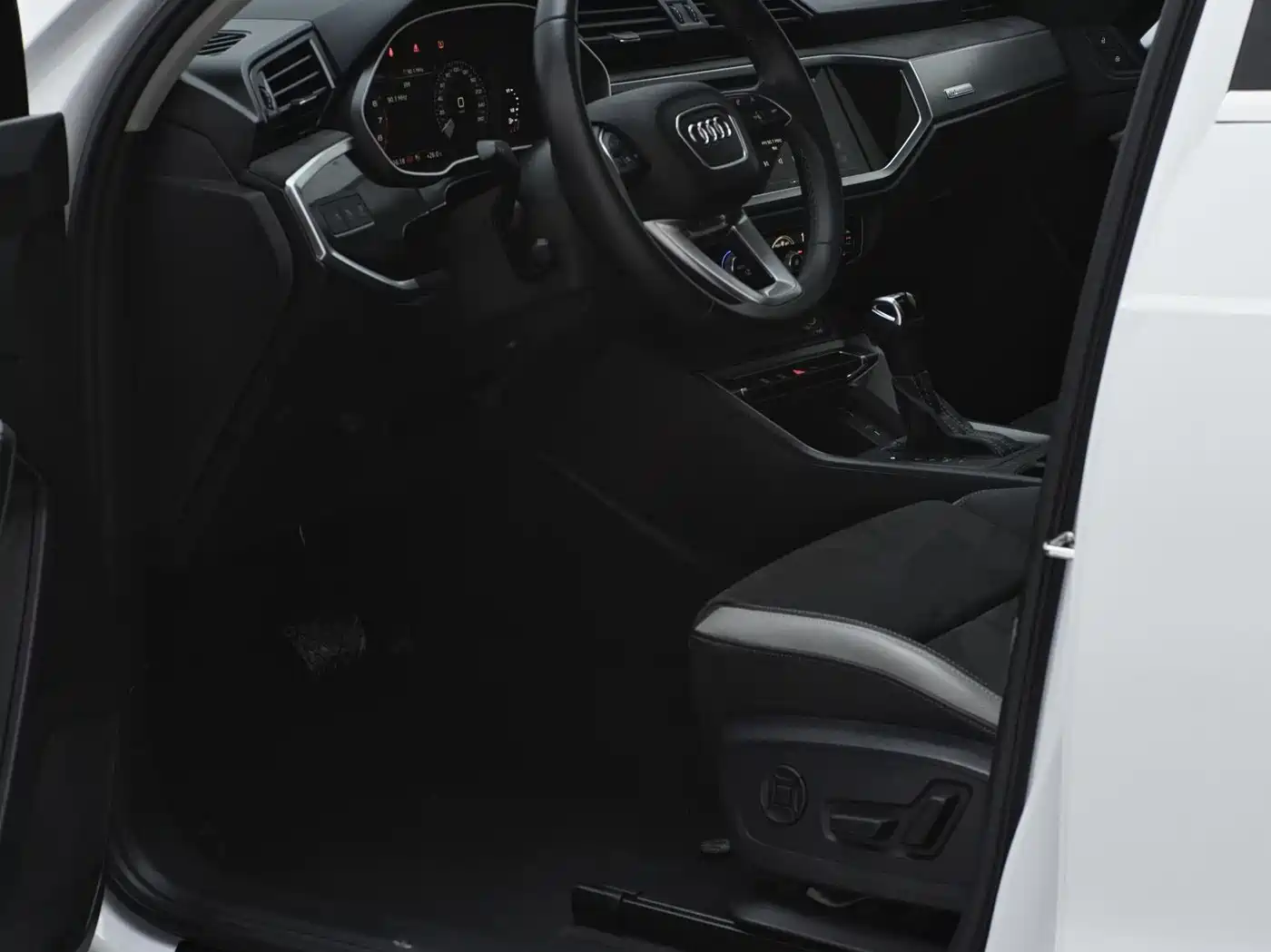 Audi Q3 2022 35 TFSI Progressive Dynamic фото 22