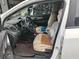 Фото 8 - Buick Encore