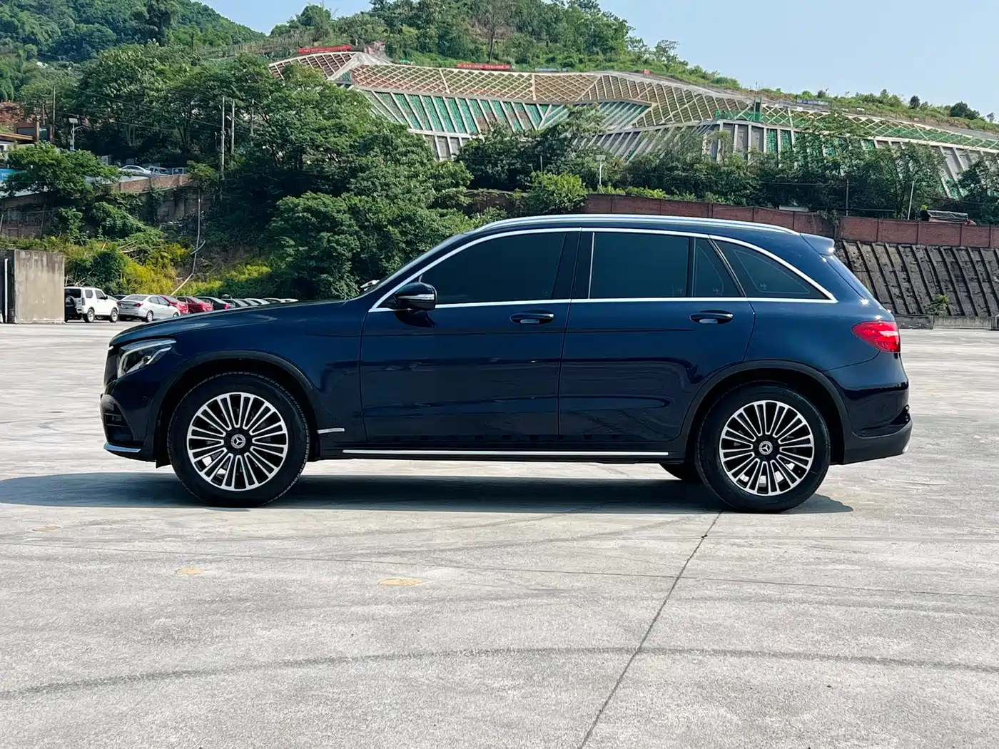 Mercedes-Benz GLC 2018 Facelift GLC 260 4MATIC Dynamic фото 10