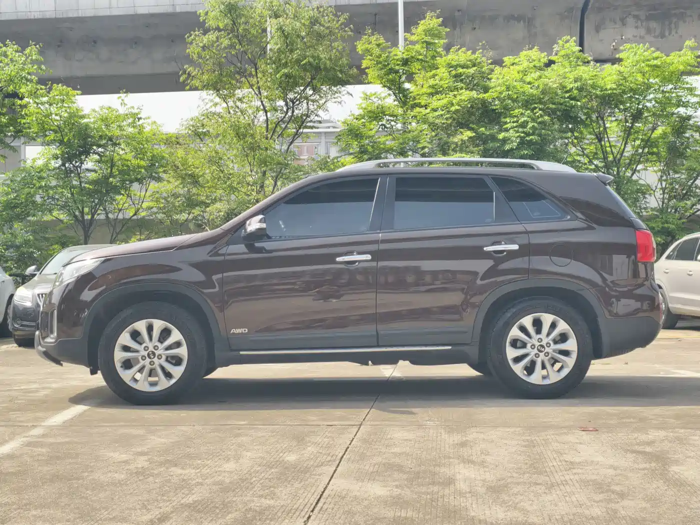 Kia Sorento 2013 2.4L 7-seat Gasoline Comfort Edition фото 4