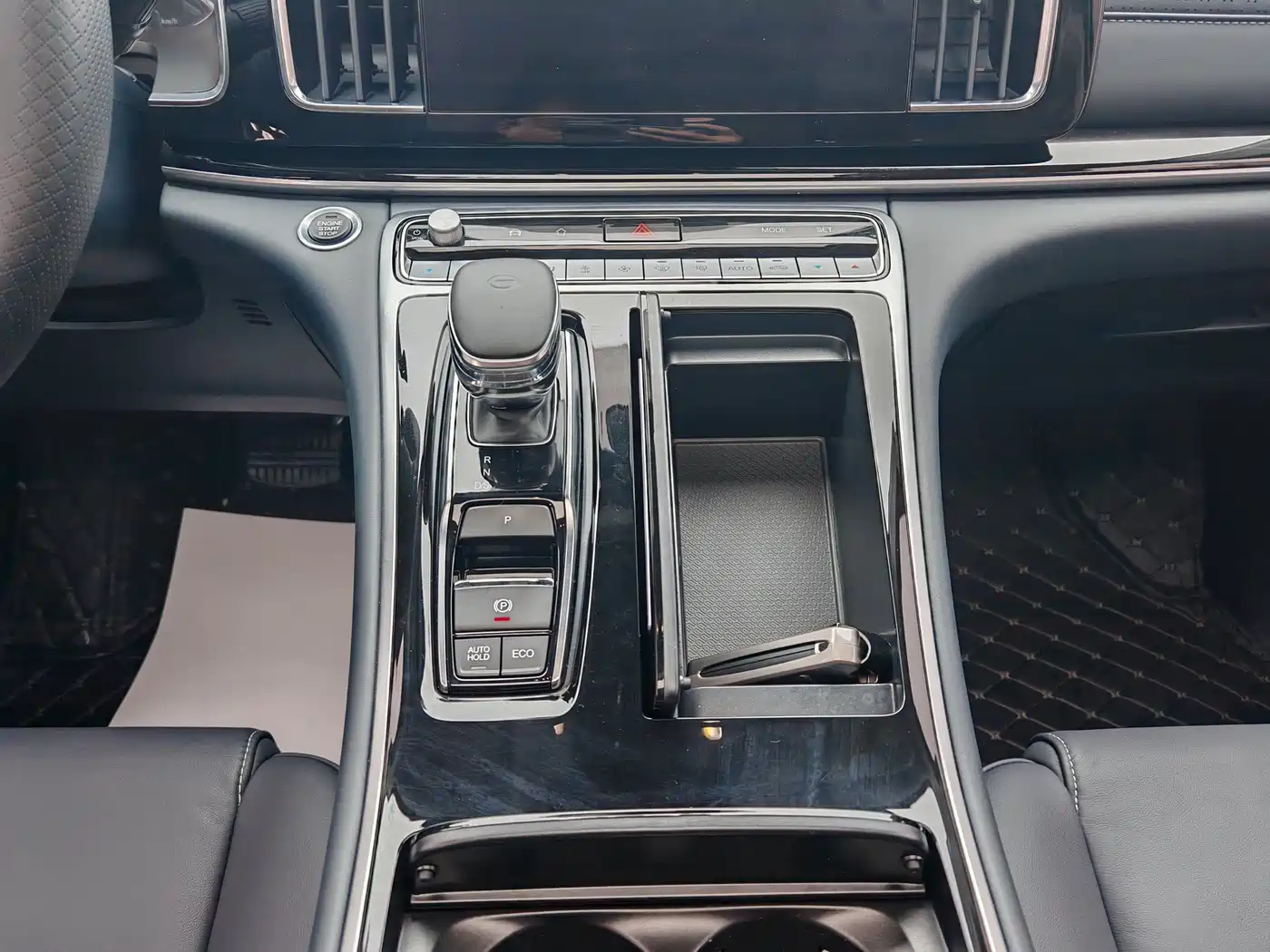 GAC Trumpchi Trumpchi M8 2023 Leading Series 390T Premium Edition фото 14