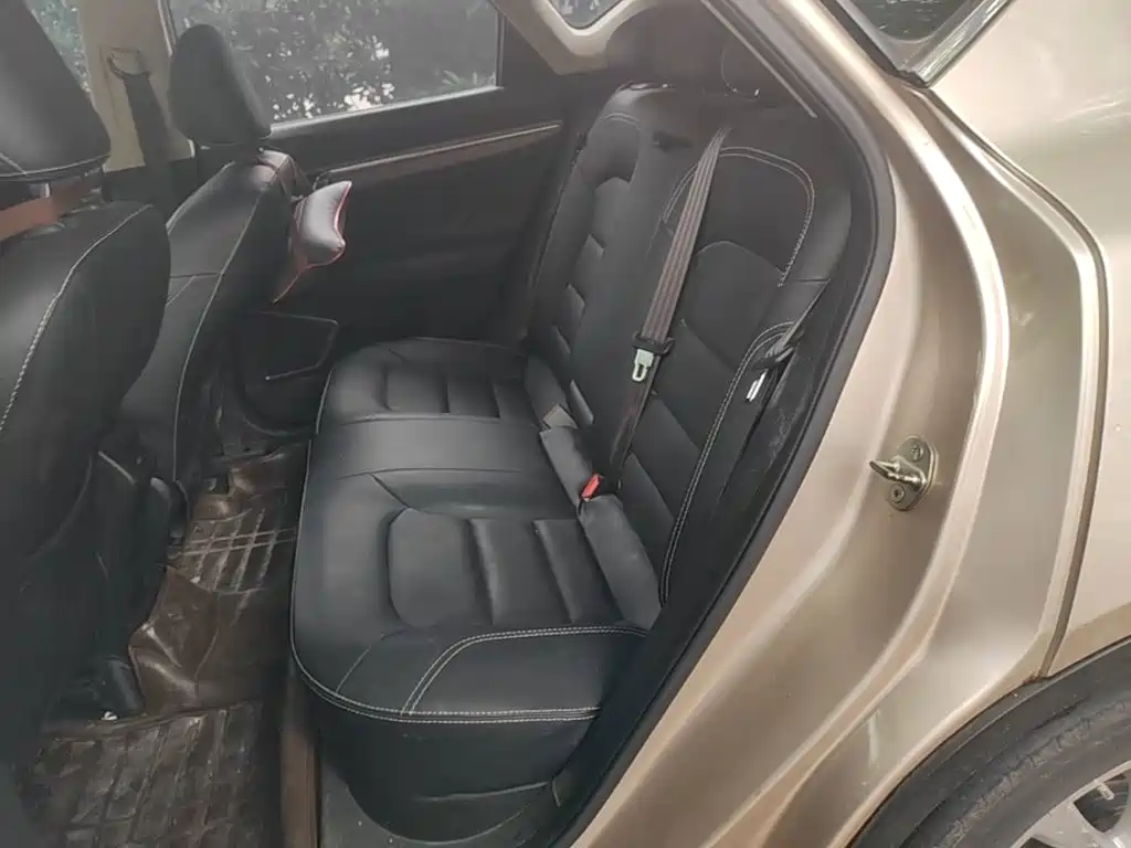 Geely Emgrand GS 2016 2016 Elegance Edition 1.3T Automatic Premium