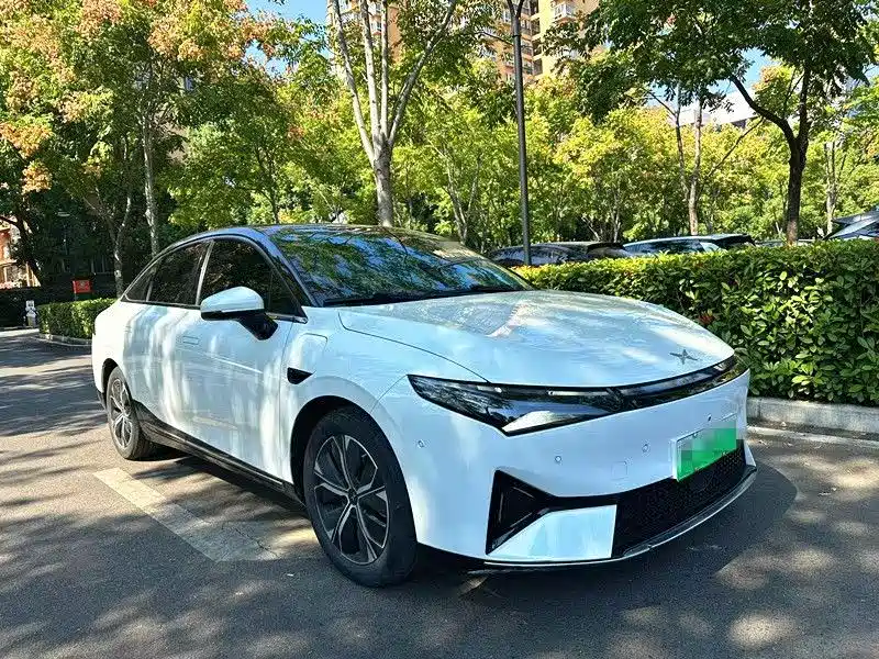 Фото 2 - XPeng P5