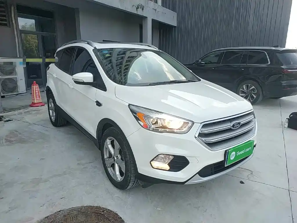 Ford Kuga 2017 2017 EcoBoost 180 FWD Platinum