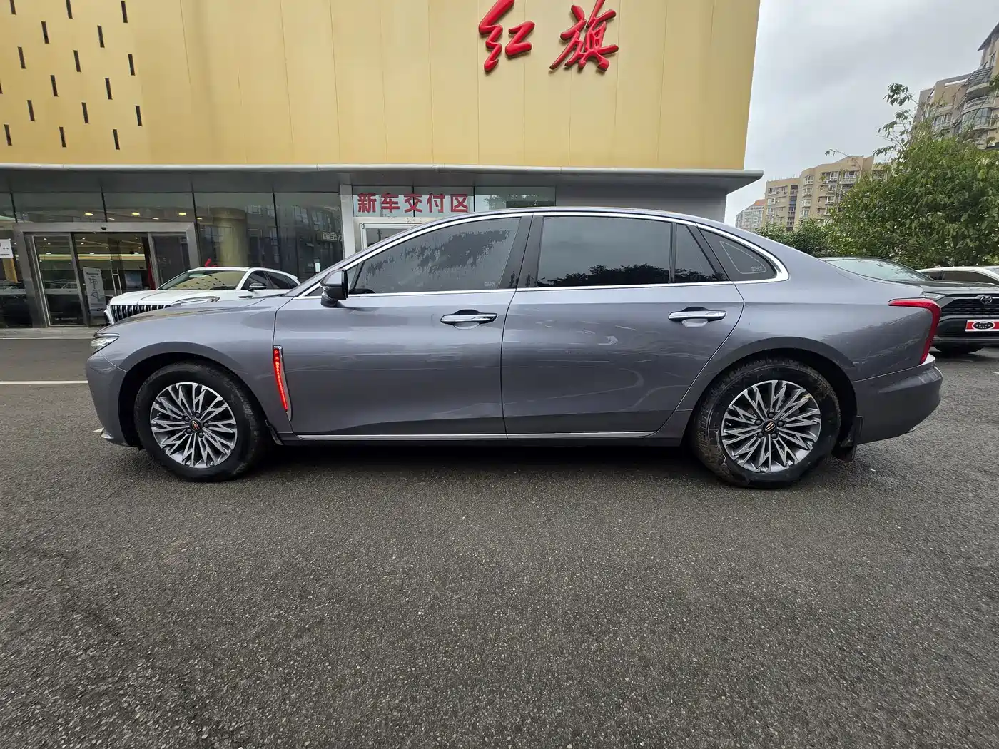 Hongqi HONGQI H5