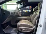 Фото 13 - Li Auto i6