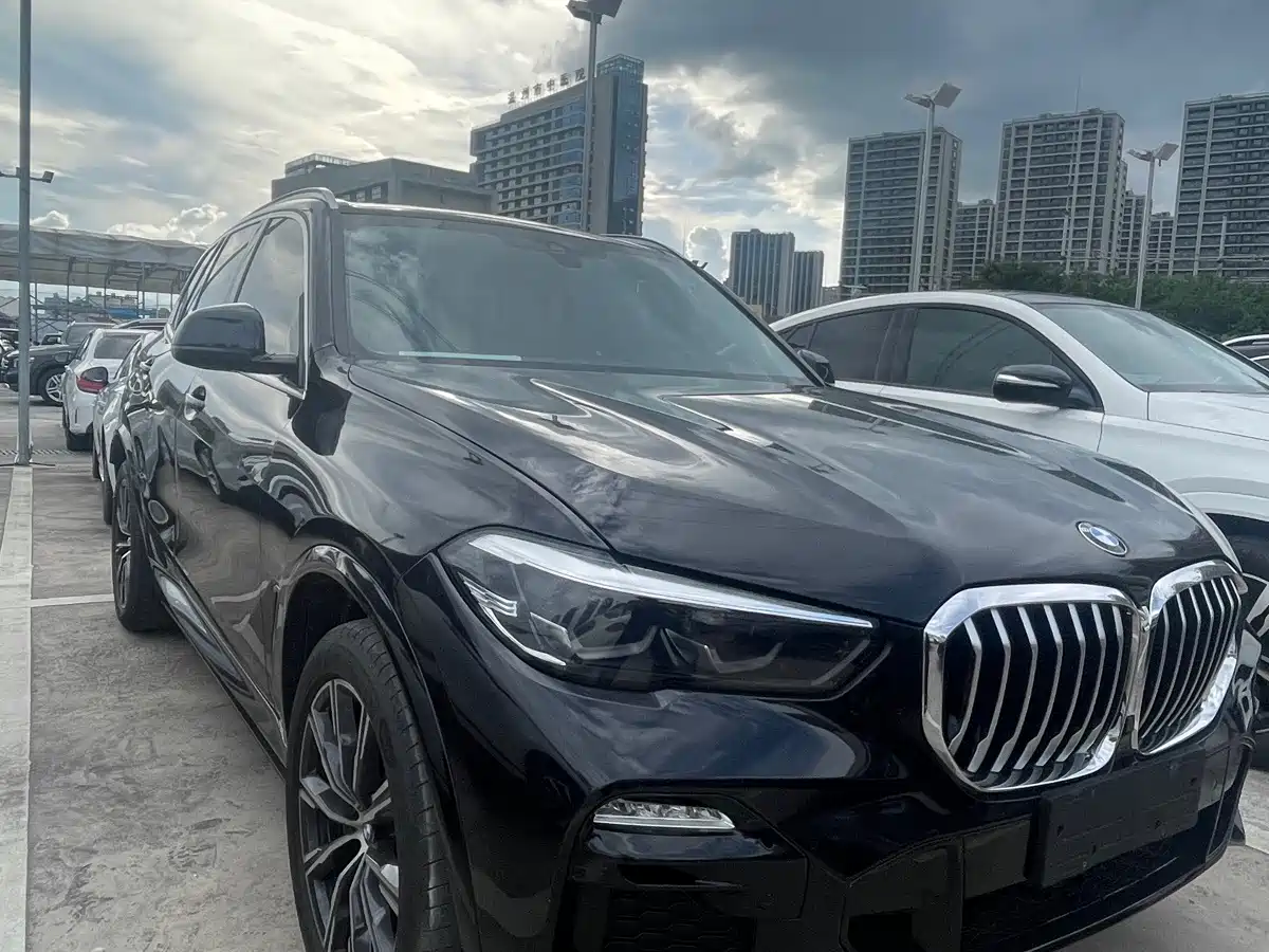 Фото 3 - BMW X5 (Import)