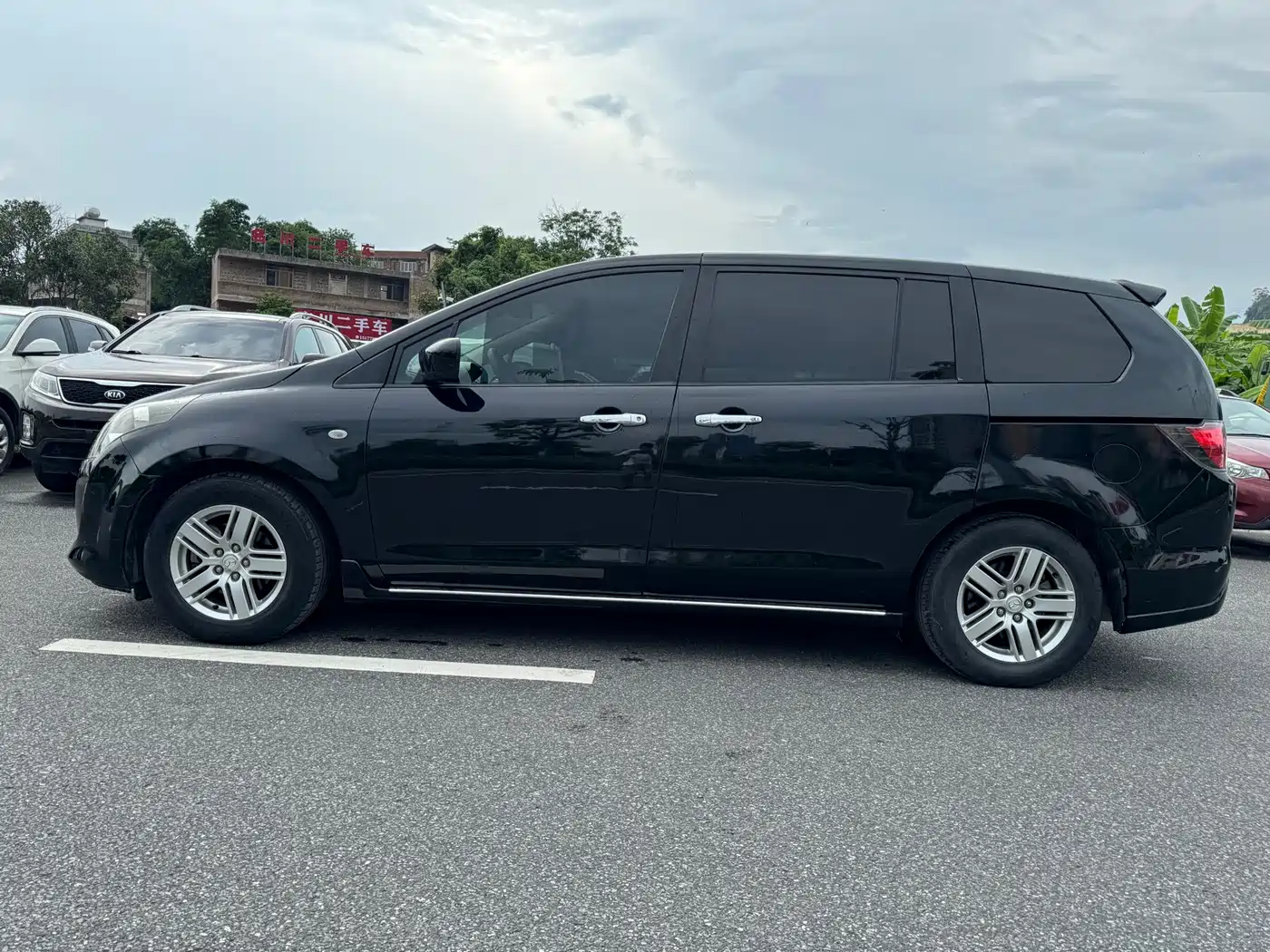 Mazda 8 2012 2011 Model 2.3L Premium Edition