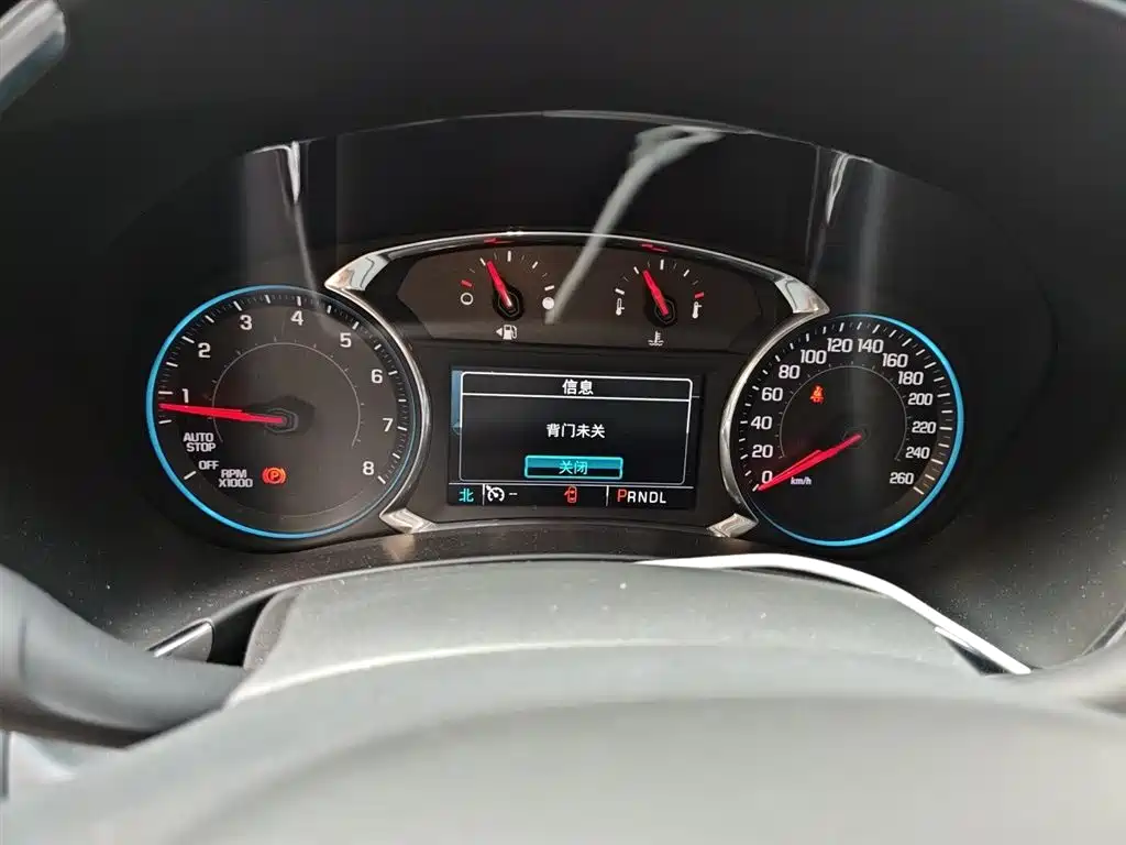 Chevrolet Equinox 2018 550T Automatic 4WD Pioneer Edition фото 7
