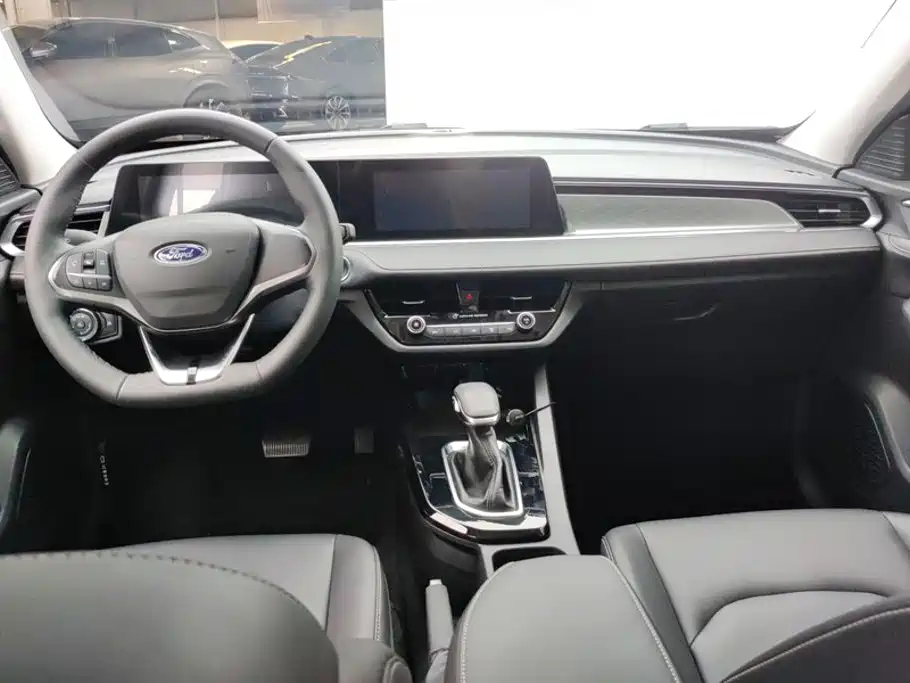 Ford Escort 2022 2021 1.5L Automatic Diamond Edition
