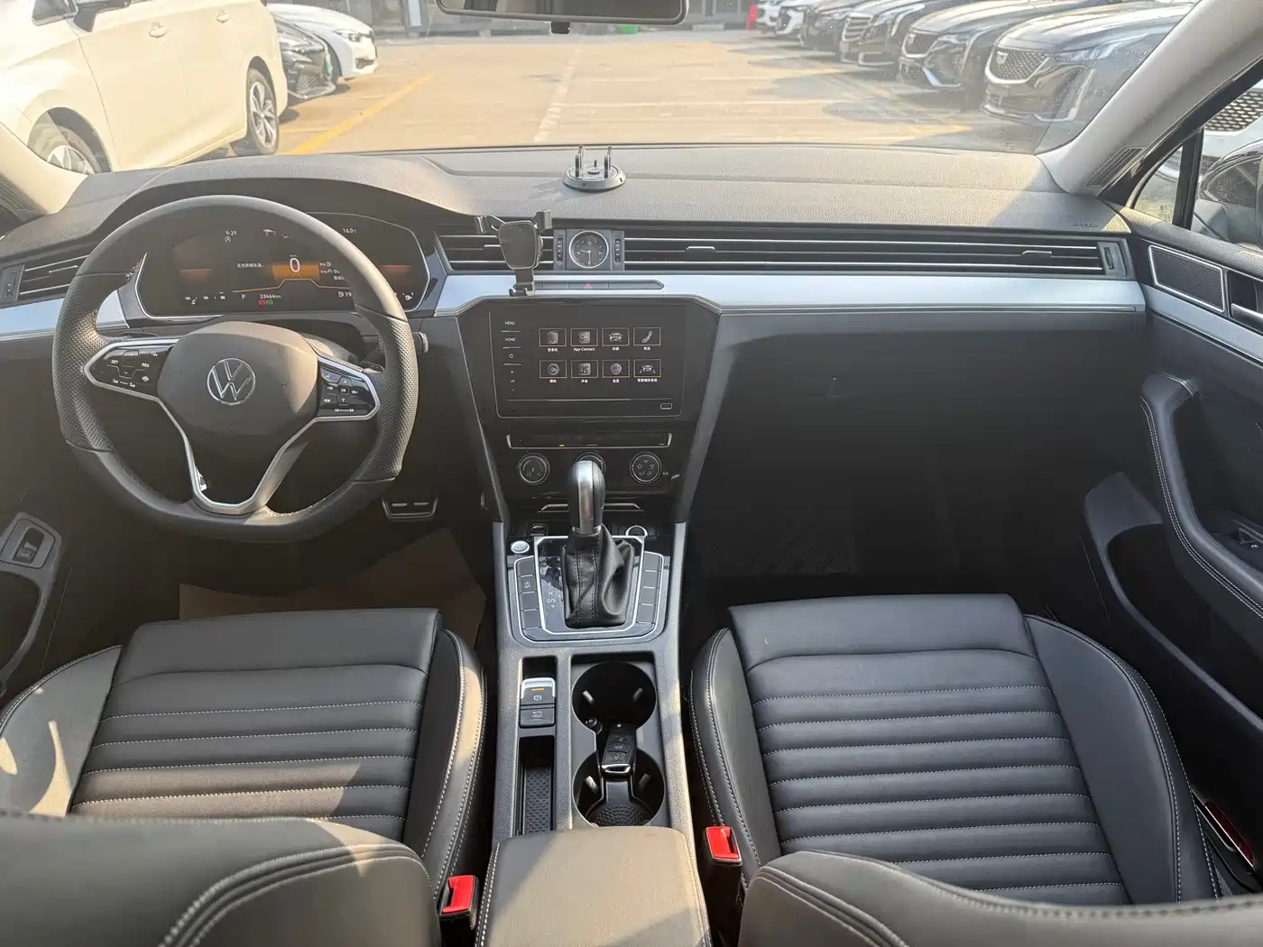 Volkswagen Magotan 2025 Popular Edition 280TSI DSG Comfort фото 13