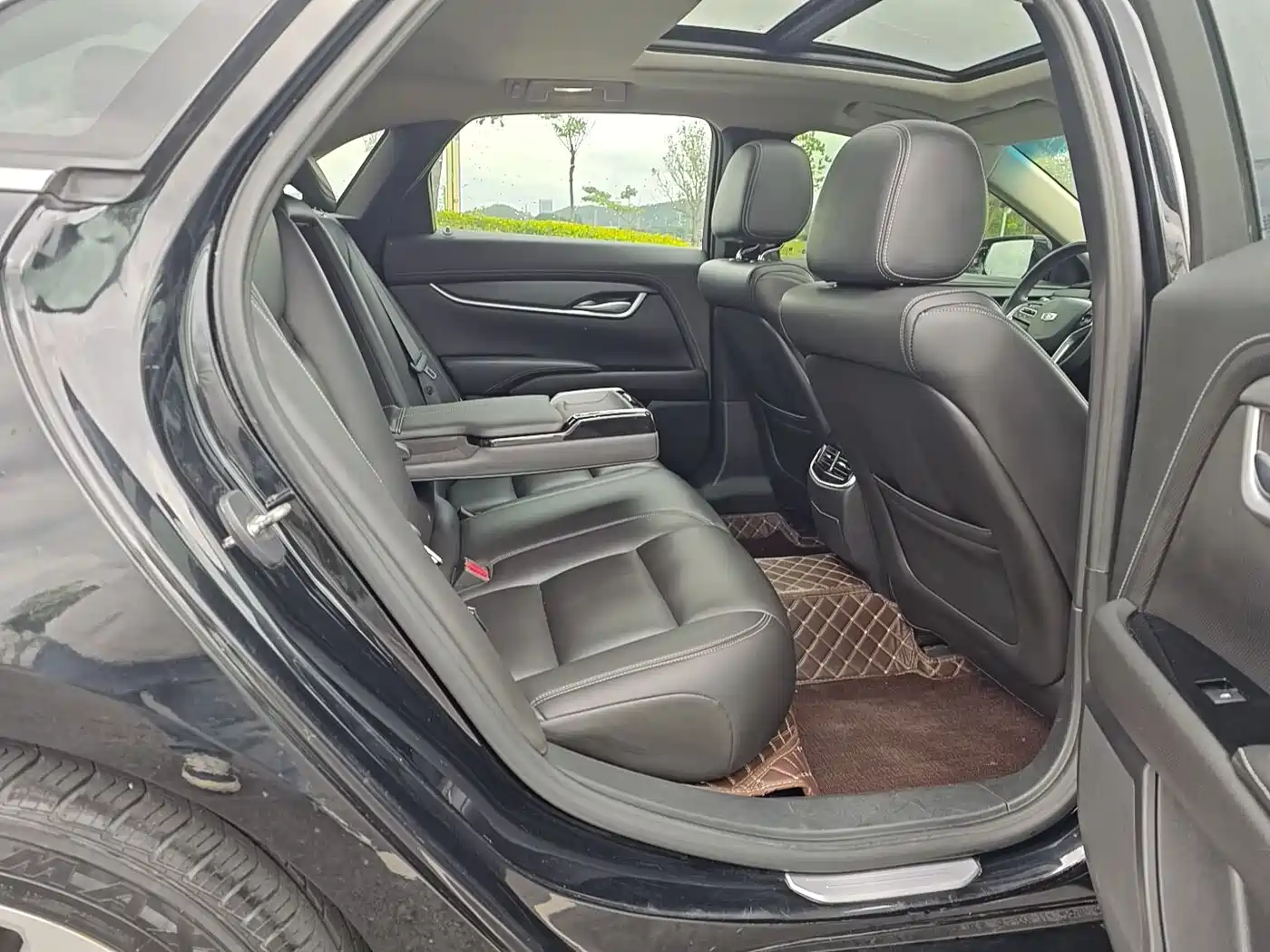 Cadillac XTS 2018 28T Technology фото 12