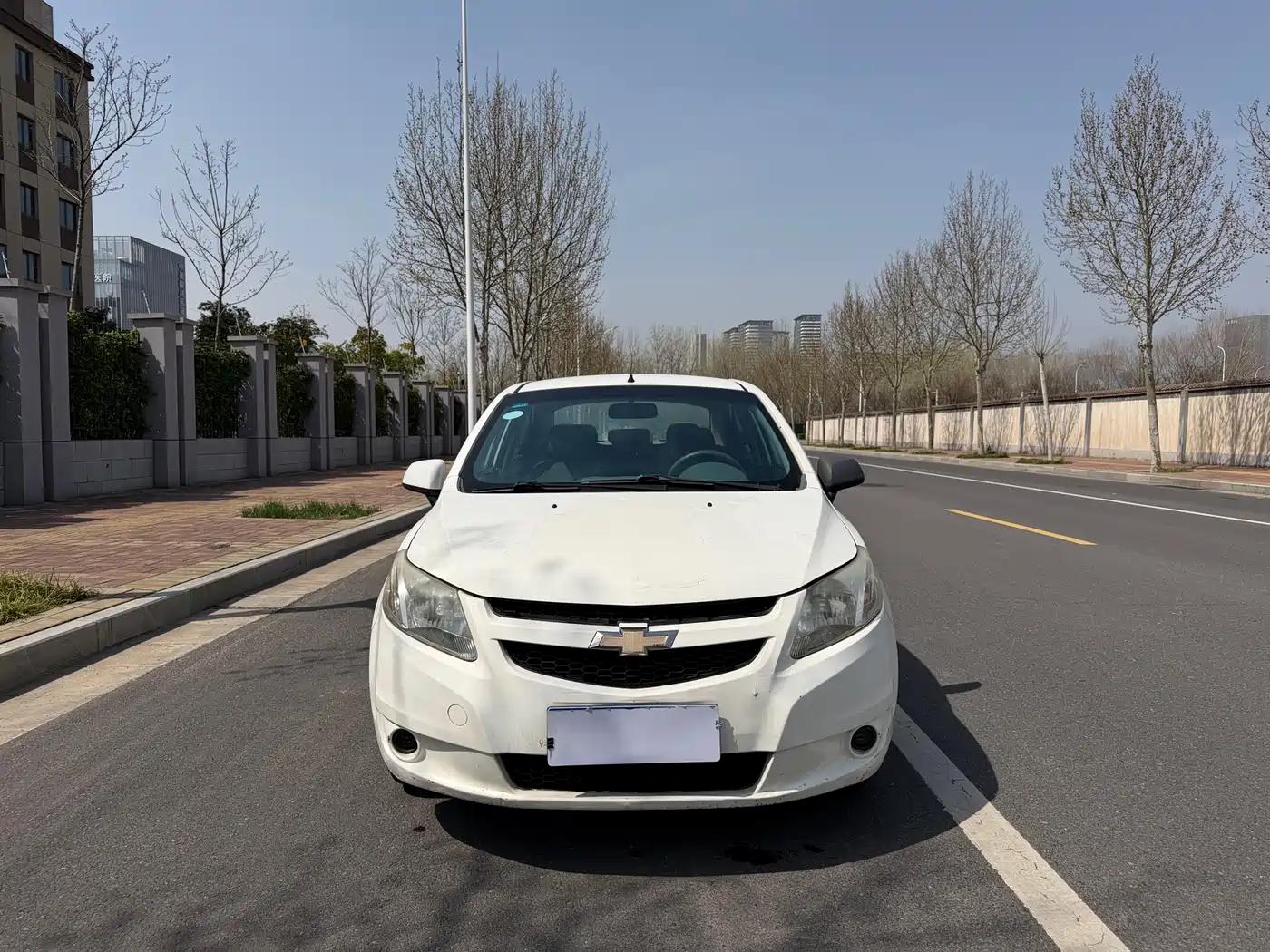 Chevrolet Sail 2013 Sedan 1.2L AMT Ideal Edition фото 2