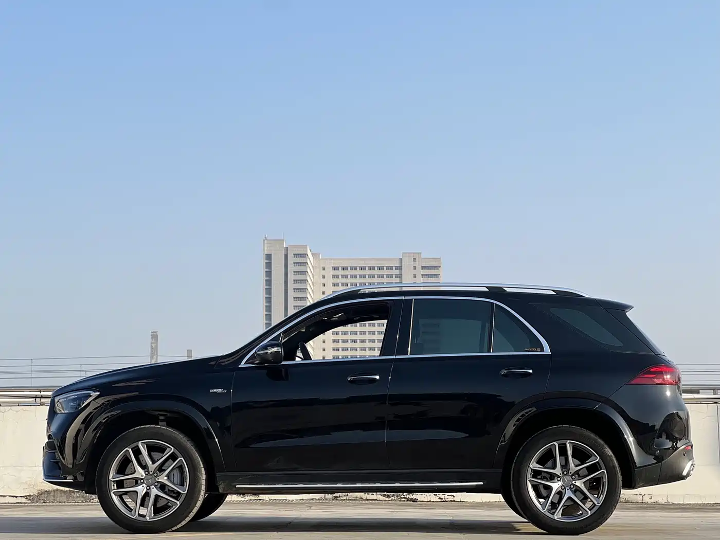 Mercedes-Benz GLE AMG 2024 AMG GLE 53 4MATIC+ фото 11
