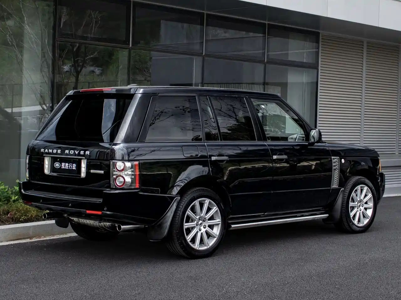 Land Rover Range Rover 2011 2012 5.0 SC V8